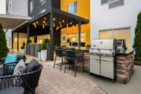 TownePlace Suites by Marriott Montgomery EastChase image 4